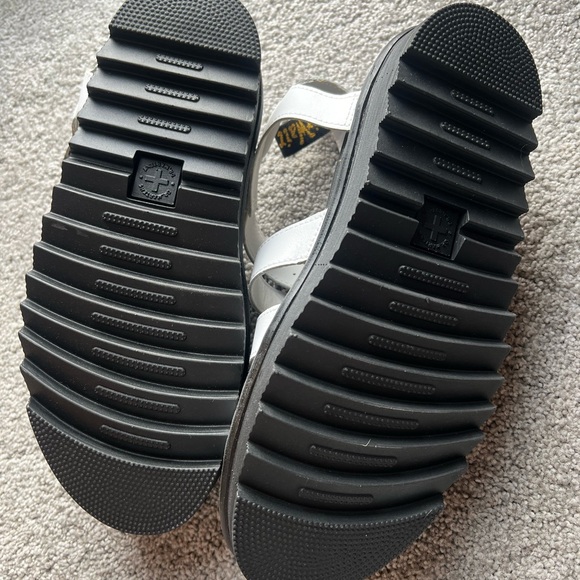 Dr. Martens white sandals size 9 - Picture 2 of 2